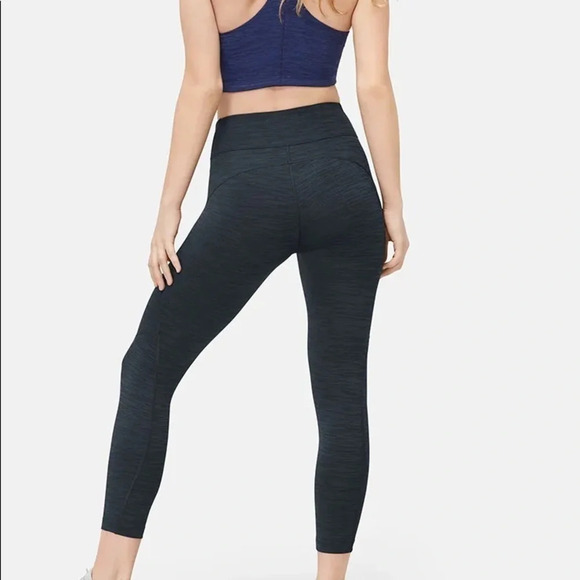 Outdoor Voices Move Free 3/4 Legging - Picture 5 of 8